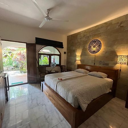 Catra Homestay Beach Apartments 캔디다사 외부 사진
